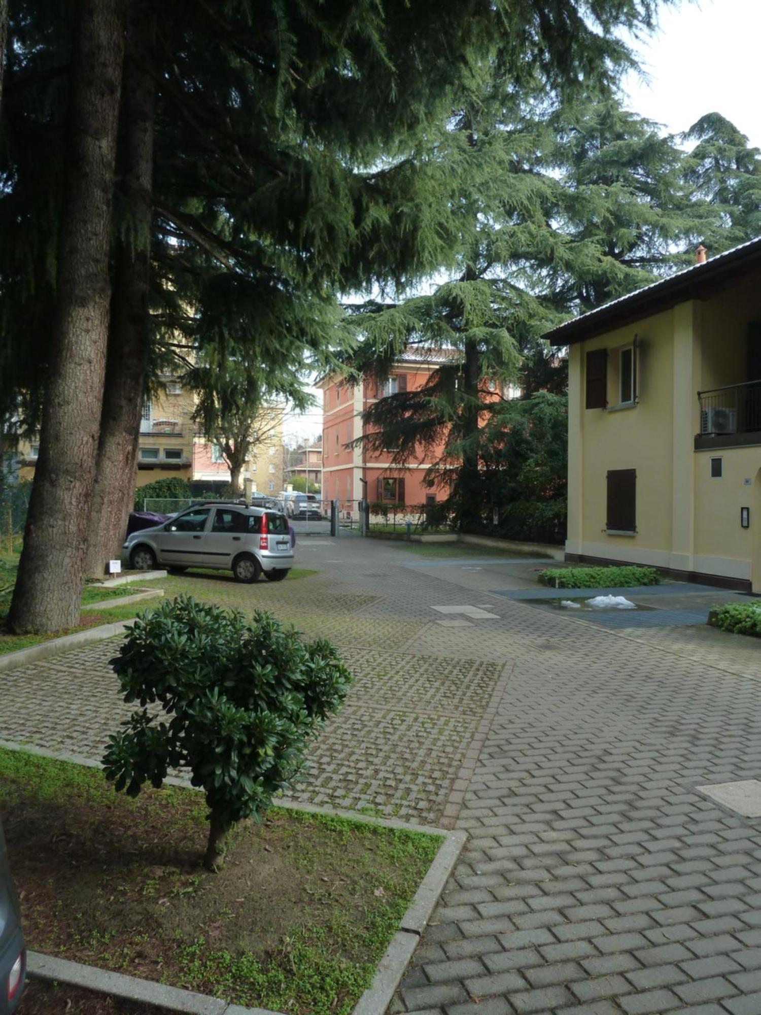 Il Giardinetto - Smart Working - Airport - Private Parking - Private Garden - Ducati - Philip Morris Apartment โบโลญญา ภายนอก รูปภาพ